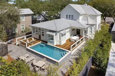 Image de Grayton Magnolia - Grayton Beach, Heated Private Pool, Walk to Beach + Red Bar!