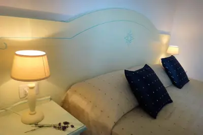 Image de Comfort apartment with air conditioning, Tv and washing machine in a quiet location