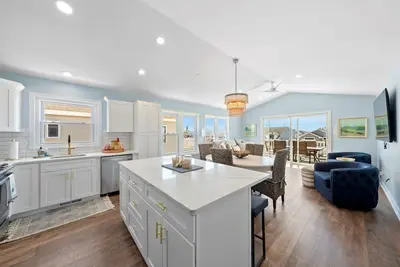 Image de Beautiful Beach House in Avalon Nj. Newly renovated from head to toe inside/out