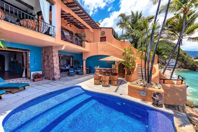 Image de Stunning Beachfront Villa Azul Celeste in Puerto Vallarta Mexico