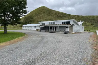 Old Country Pub