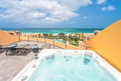 Image de Beachfront - Panoramic View 4br Penthouse - Ph4