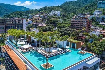 Image de Luxury Pier 57 Condo in Romantic Zone