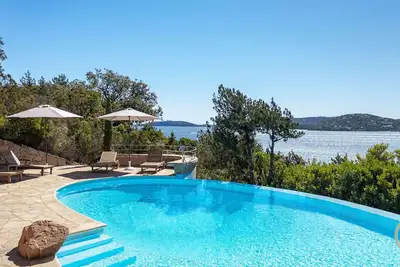 Image de Propriété vue mer dans un domaine privé
