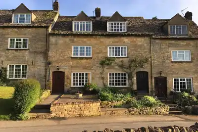 Image de Willow Vale, pet friendly, with a garden in Snowshill