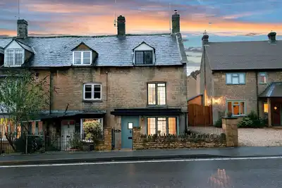 Image de Eastnor, pet friendly, character holiday cottage in Moreton-In-Marsh