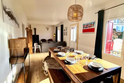 Image de Large family house sleeping 16 in the mountains