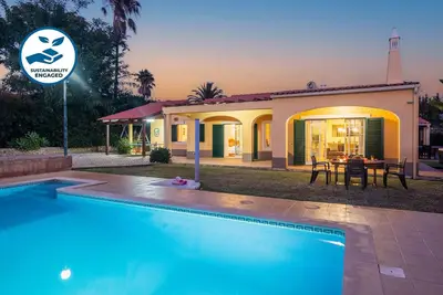 Image de 3br w/ Jacuzzi, Bbq & Heatable Private Pool