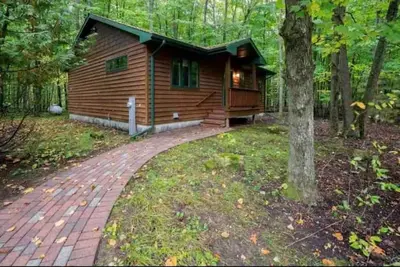 Image de Cozy Cottage in the Woods