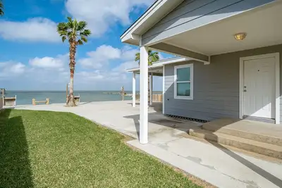 Image de Copano Bay House - Beautiful Bayfront Home on Copano Bay!