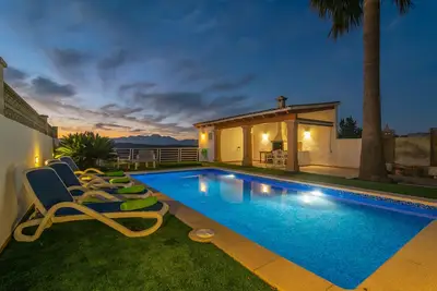 Image de Can Serra (Santa Margalida) - Beautiful town house with private pool. Free Wifi.