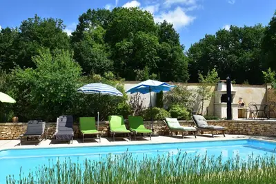 Image de Superbe maison de vacances à Besse avec piscine