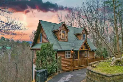 Image de 3br Family Retreat w Views! /Hot Tub/2 Game Rooms