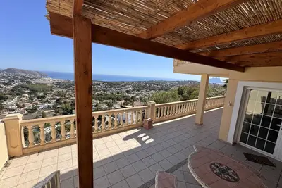 Image de Villa avec vue mer et panoramique à couper le souffle, piscine privée, internet