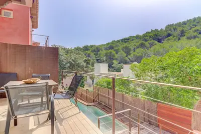 Image de Rooftop Jacuzzi, walking distance to the beach