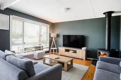 Image de Sunfish - Pet Friendly - 4 Mins Walk to Beach