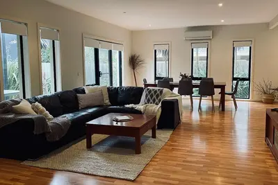 Image de Urban Beach Sanctuary in the Heart of Cowes