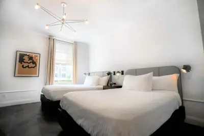 Image de Ultimate City Escape! 2 Modern Units, Heart of Times Square, Walk to Broadway!