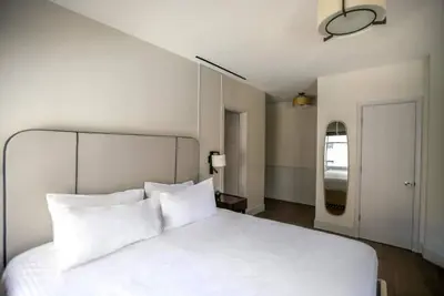Image de Luxury in the City! Perfect Place for Getaway! 2 Relaxing Spaces, Near Boardwalk