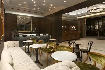 Image de Ultimate City Escape! 3 Relaxing Spaces, Bakery and Cafe, Beacon Theatre