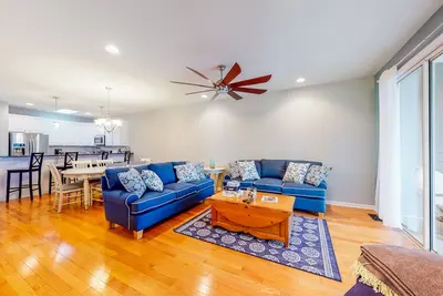 Image de Bayville Shores 3-Story Townhome w/Balcony, Deck, Water Views, Shared Pool