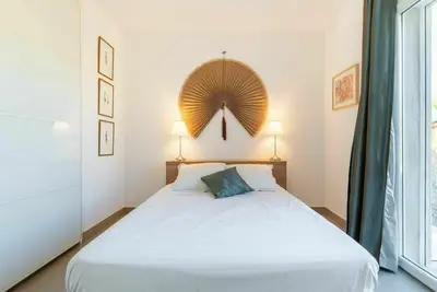 Image de Belle maison de vacances privée avec piscine privée, Wifi, Tv, terrasse et parking