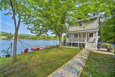 Image de Lake Luzerne Home w/ Fire Pit on Hudson River
