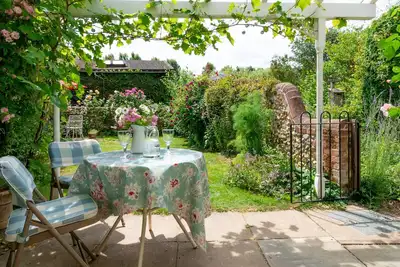Image de Romney, a cosy Victorian cottage in a picturesque Suffolk village