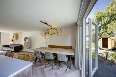 Image de Modern holiday home for 6 Persons, sauna, nearby the sea, outdoor swimming pool, small-scale holiday park
