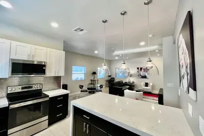 Image de Phx Retreat | 2 Bedroom 2 Bath Home in Historic Neighborhood