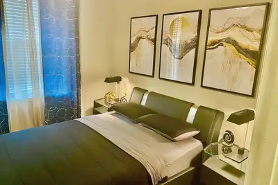 Image de Spacious Clean and Classy 2bd in the heart of Houston