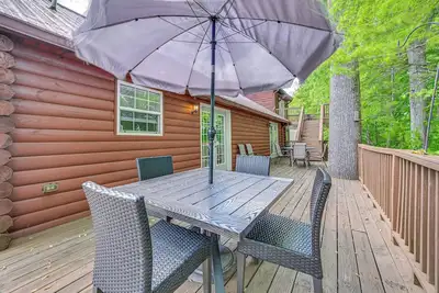 Image de Woodsy Kentucky Escape w\/ Game Room & Lake Access!