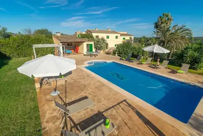N'Amera - Spectacular Mallorcan manor with private pool near the beaches of the southeast