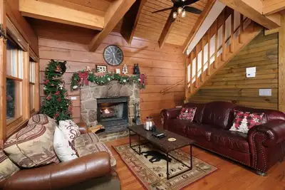 Image de Queen of the Hills, The Perfect Cabin!