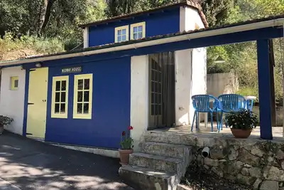 Image de Private house in nature with tennis court, swimming pool, 15 min. drive from sea