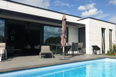 Image de Boutique Villa Courtgène, with a private pool and hot tub, near Lake Veere and the beach