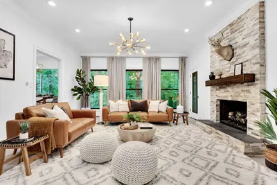 Image de Hot Tub/Fireplace/Pool Table+Ping Pong/Kids Playroom