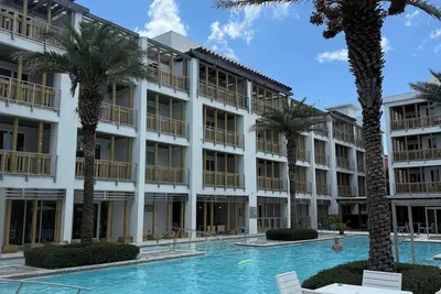 Image de The Pointe on 30a. Included 2 chairs with 1 umbrella beach set up + 2 bikes
