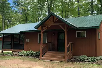 Image de Modern Cabin located between Grindstone and Lac Courte Oreilles
