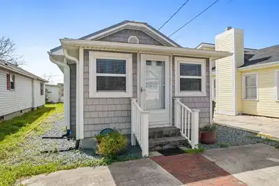 Image de Beach Cottage With Private Home Gym 2 Blocks From The Beach