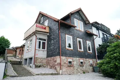 Image de A beautiful historic house, cozy and convivial