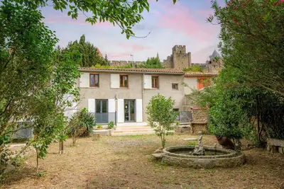 Image de Maison 2 chambres aux pieds de la cité