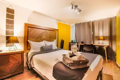 Image de Trendy & Cozy | 5★ Location, Private Bath, Terrace