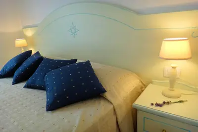 Image de Comfort apartment with air conditioning, Tv and washing machine in a quiet location