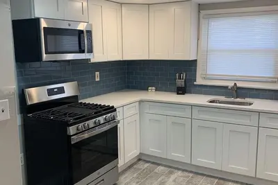 Image de Two bedroom private home less than 1 block away from the beach