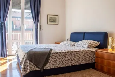 Image de Large two-room apartment in the Milano Gambara area