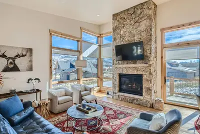 Image de Janes Mountain Escape - Luxury Mountain Home!