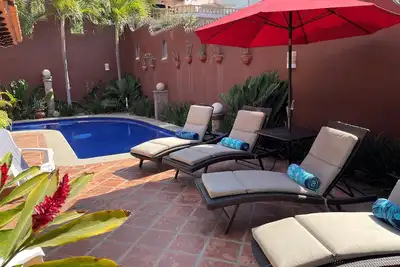 Image de Private House Located In The Popular Golden Zone Within 2 Blocks Of The Beach