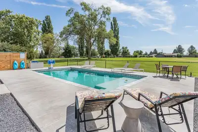Image de Lakeview Golf Course - Private Pool/Hot Tub - Pet Friendly - Soap Lake, Wa