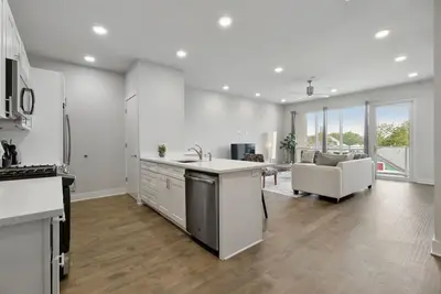 Image de Wonderful 2 Bedroom Condo In Bywater New Orleans!
